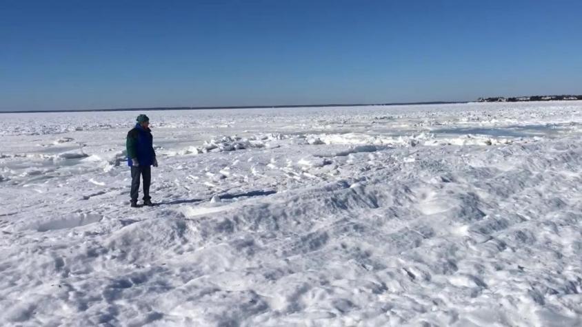[VIDEO] El mar se congela en Estados Unidos