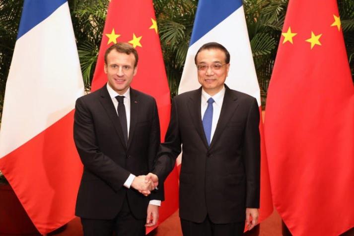 Macron logra la firma de grandes contratos en su segundo día en China