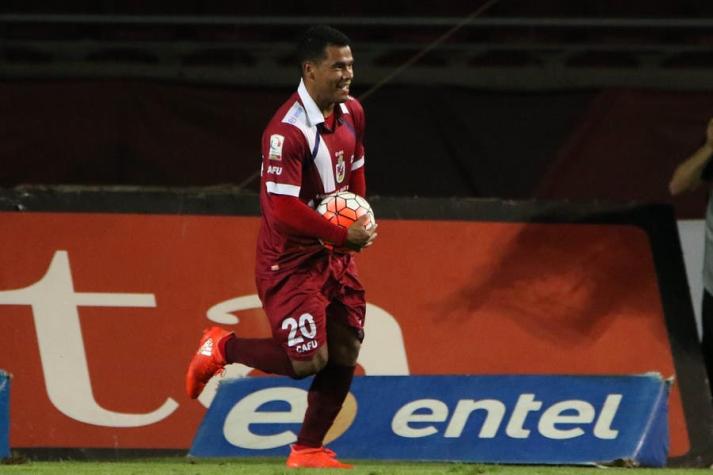 Santiago Wanderers ficha a jugador que provocó su descenso a Primera B