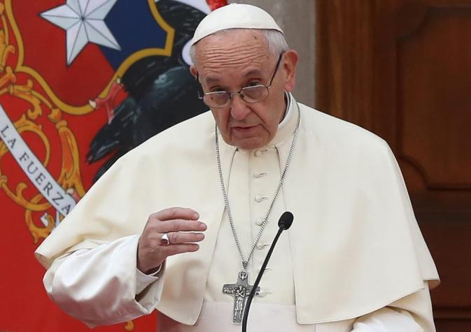 Papa Francisco manifiesta "dolor y vergüenza" por abusos sexuales cometidos por sacerdotes