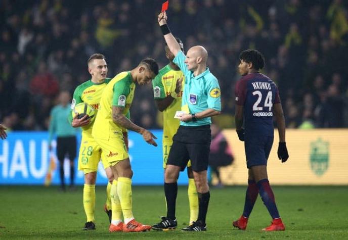Diego Carlos tras patada de árbitro en Francia: “Nadie entendió lo que hizo”