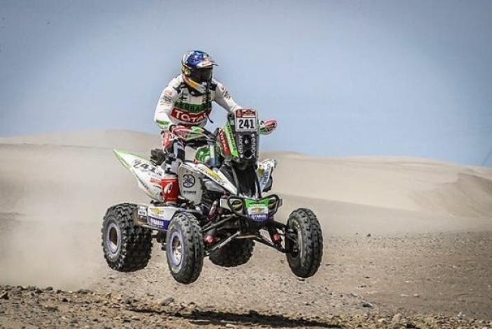 Casale llega tercero en la décima etapa del Dakar y sigue en la cima de la clasificación general