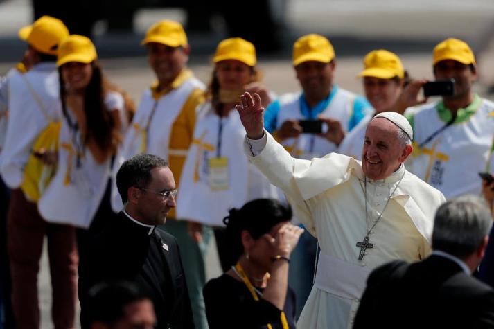 [Minuto a Minuto] Papa Francisco se traslada a Perú y Bachelet califica visita como "muy exitosa"