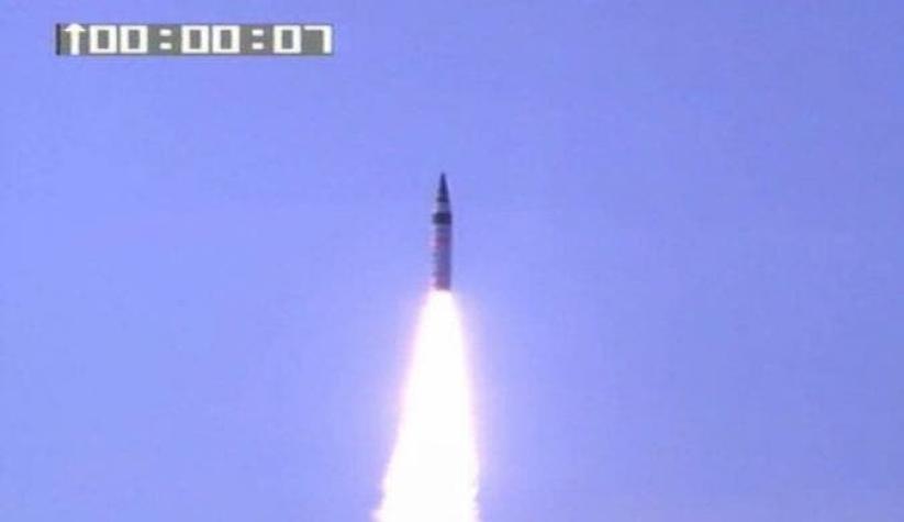 India probó un misil balístico que puede alcanzar cualquier lugar de China
