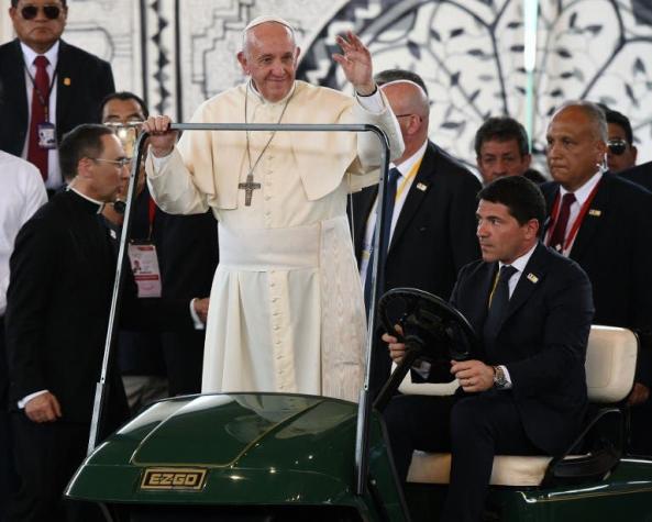 Conozca el nuevo mini papamóvil que el Pontífice estrenó en la Amazonía peruana