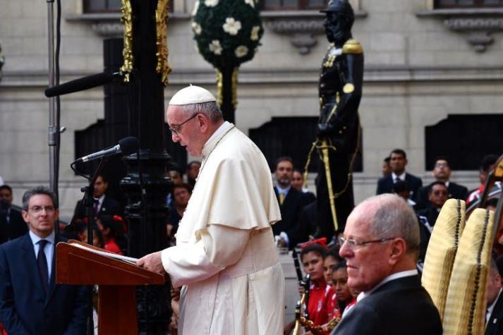 Papa en Palacio de Gobierno de Perú exhorta a luchar contra la corrupción