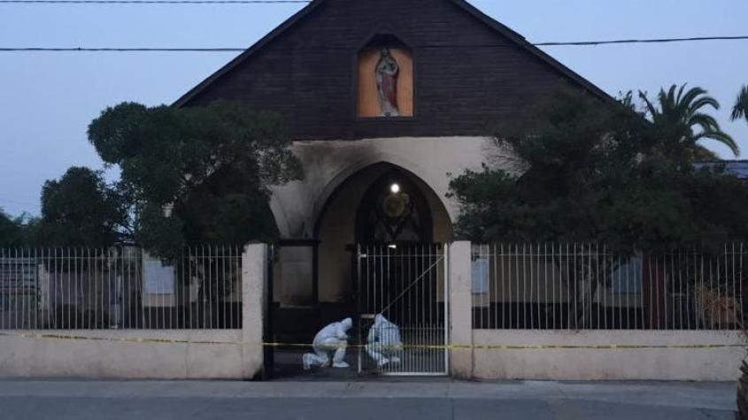 Nuevo ataque incendiario a iglesia en la región Metropolitana