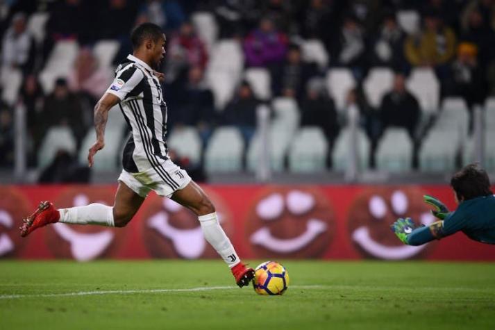La Juventus derrota al Genoa con solitario gol de Douglas Costa