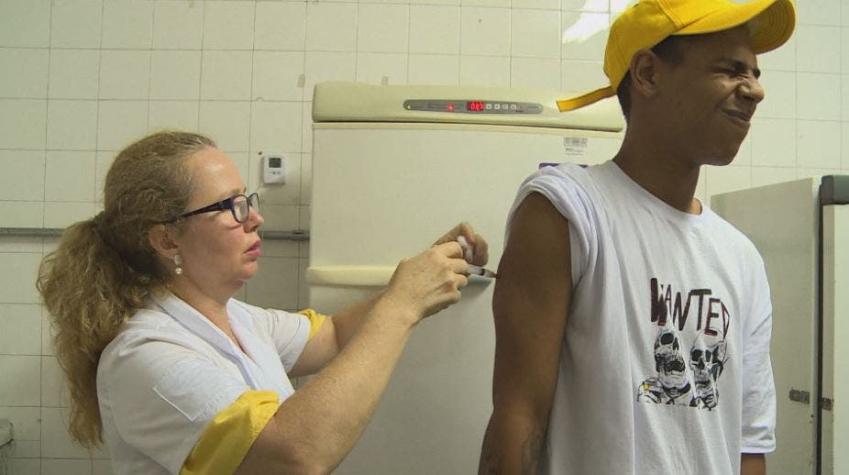 [VIDEO] OMS alerta a viajeros por aumento de casos de fiebre amarilla en Brasil