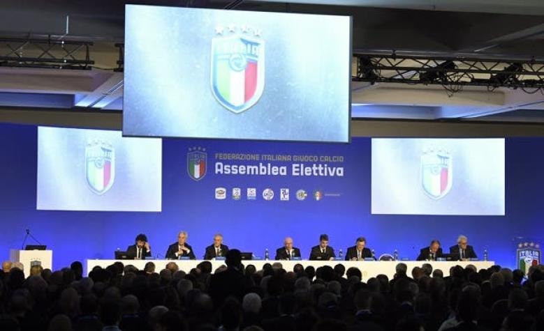Un nuevo fiasco en la federación acentúa la crisis del fútbol italiano