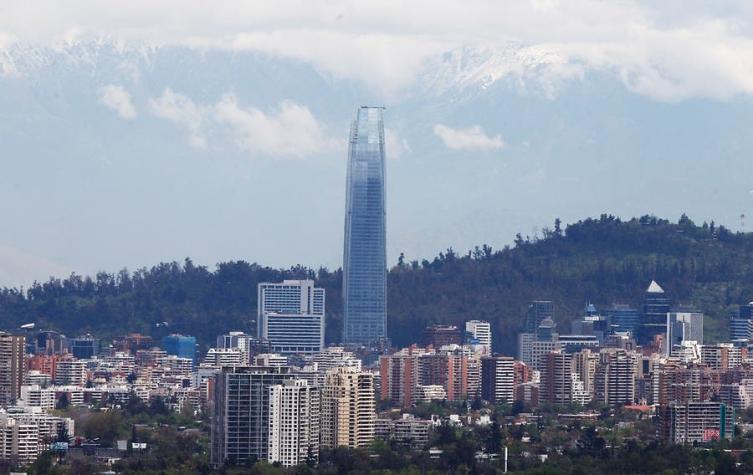 Chile cae 10 puestos en índice de Libertad Económica y deja el top ten mundial