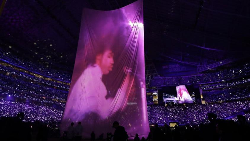 A los fans de Prince no les gustó que Justin Timberlake usara su imagen en el Super Bowl