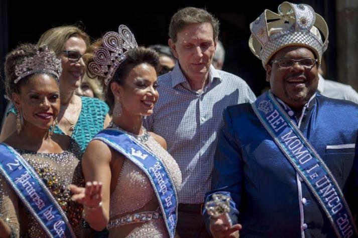 El Carnaval de Río de Janeiro arranca incluso con la bendición de su alcalde evangélico