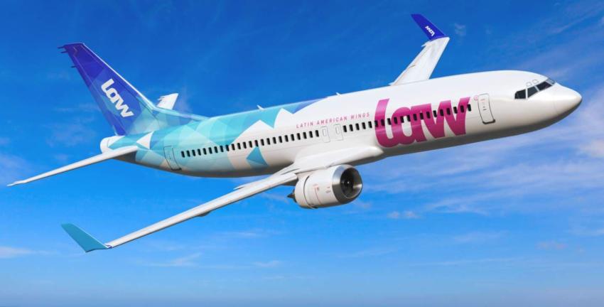 LAW comienza a regularizar vuelos desde Santiago a Lima