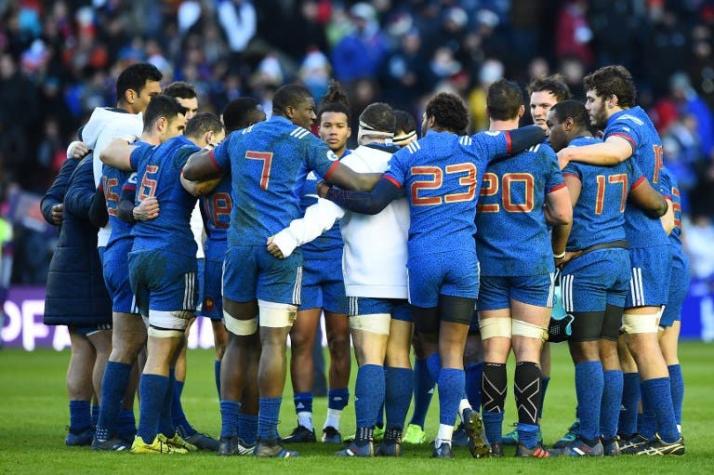 Federación francesa de rugby separa a jugadores por salida nocturna tras derrota