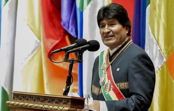 Evo Morales inaugura "jornadas por el mar" y llama a crear bandera gigante por juicio en La Haya