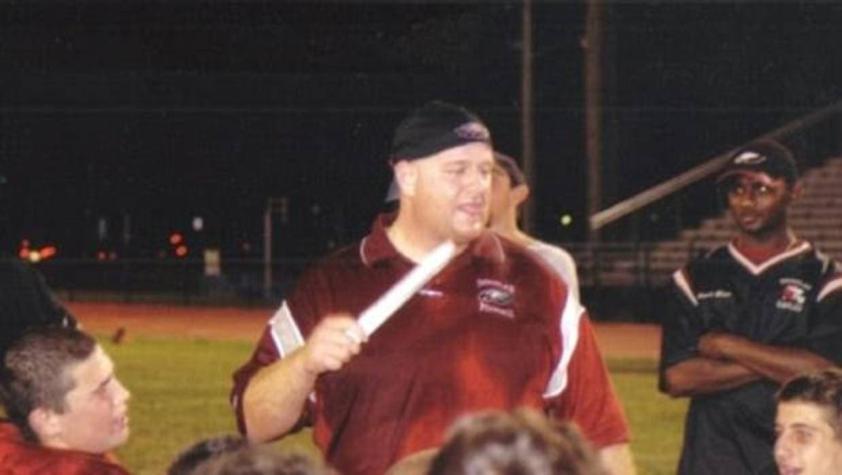 Tiroteo en Florida: un entrenador de fútbol prefirió ser baleado para proteger a su alumnos