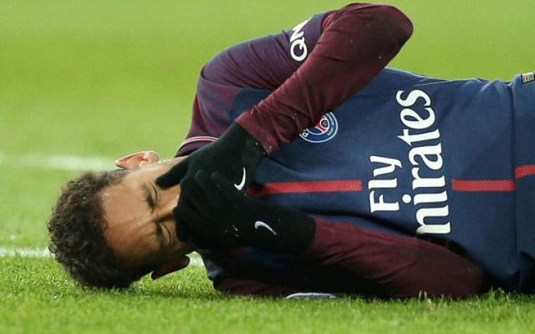 Emery anuncia que Neymar no será operado: “Vamos a ver cómo evoluciona”