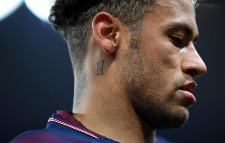 Padre de Neymar afirma que el jugador del PSG estará de baja “seis semanas como mínimo”