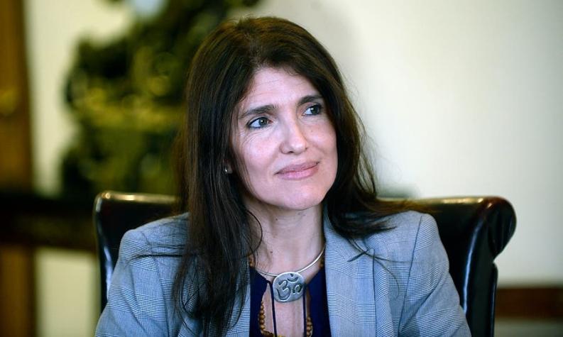 Ex vocera de gobierno: “En 15 días se ha logrado retrotraer y retroceder a Chile"