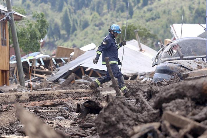 Encuentran restos de osamentas de posible víctima de aluvión en villa Santa Lucía