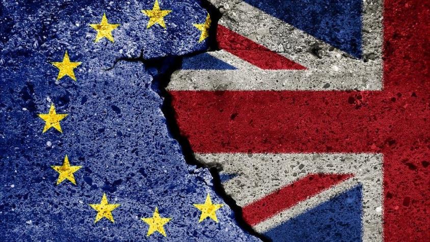El comité británico sobre el Brexit sugiere retrasar la salida de la UE