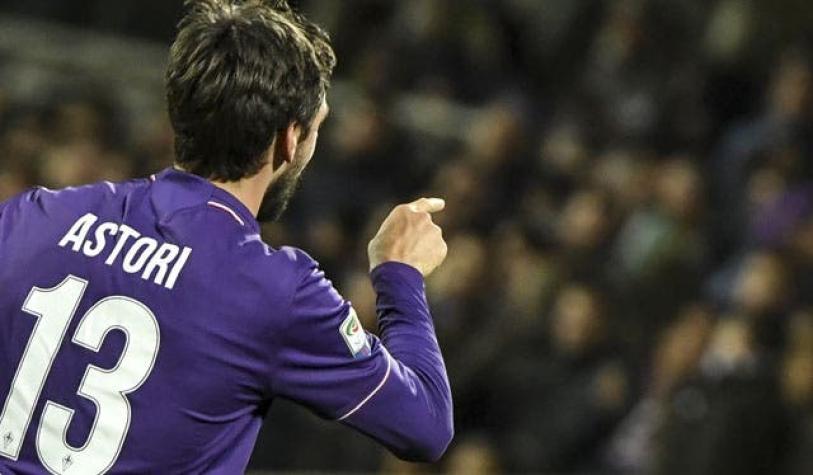 Fiorentina y Cagliari retiran el número 13 en memoria de Astori