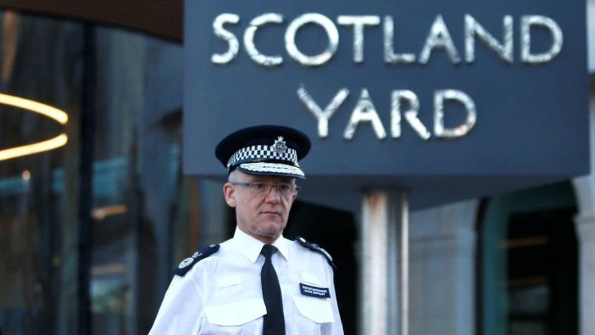 Policía confirma que exespía y su hija fueron envenenados en Reino Unido con un agente nervioso