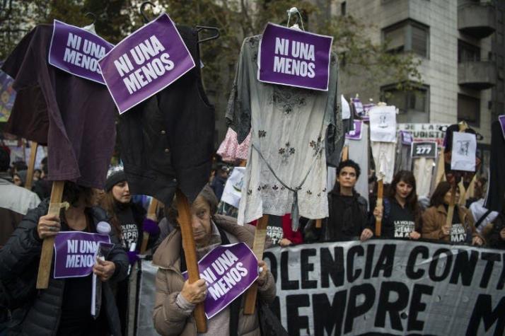 Renuncia fiscal argentino que mandó a "limpiar, cocinar y planchar" a las mujeres