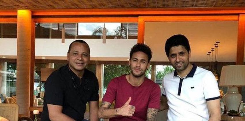 Presidente del París Saint-Germain visita a Neymar en Brasil