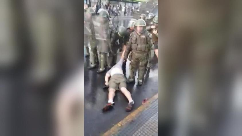 [VIDEO] Investigan violenta detención en marcha contra fallo del TC