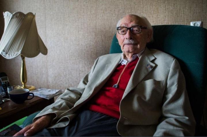 Con 107 años muere profesor holandés que salvó a 600 niños durante la ocupación nazi