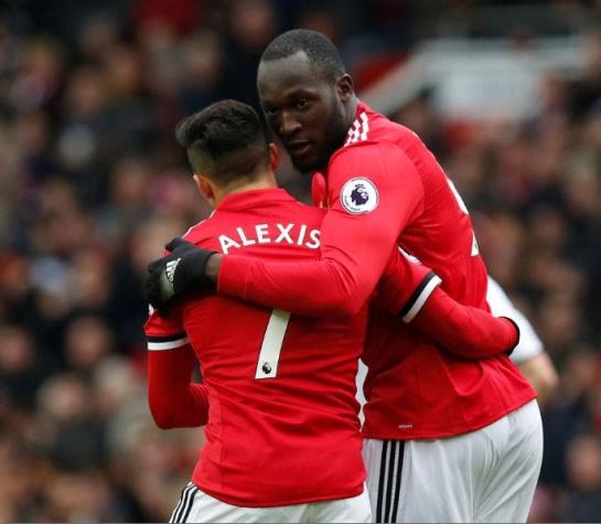 [VIDEO] La asistencia de Alexis en la victoria parcial del Manchester United