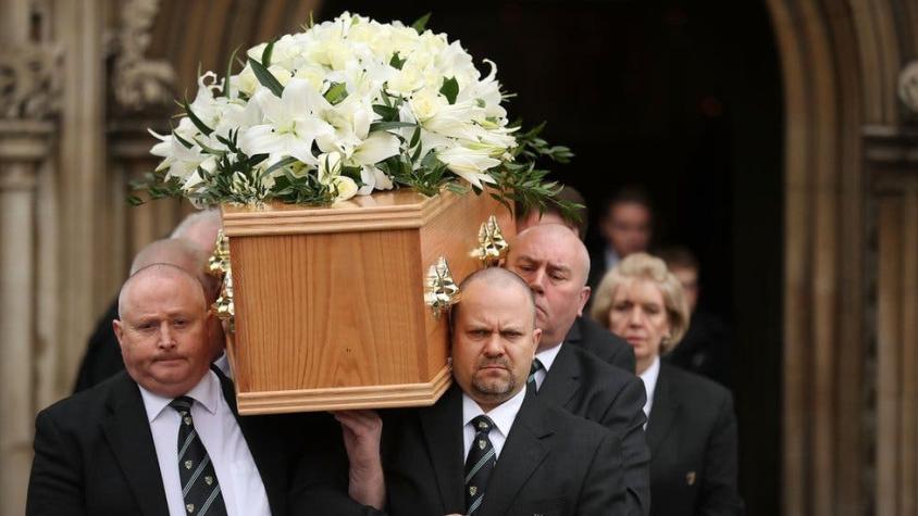 "Su influencia y legado vivirán por siempre": así fue el conmovedor funeral de Stephen Hawking