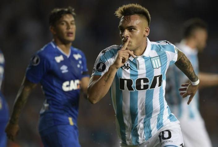 Racing anuncia a sus convocados para enfrentar a la U por Copa Libertadores
