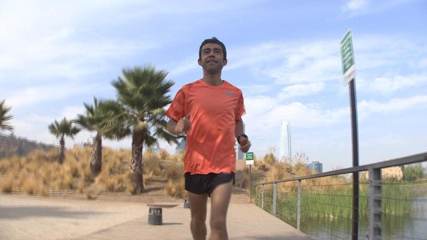 [VIDEO] La historia del súper runner que correrá en la maratón del domingo