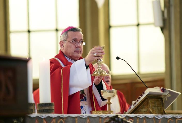 Obispo Barros habría presentado por tercera vez su renuncia al Papa Francisco
