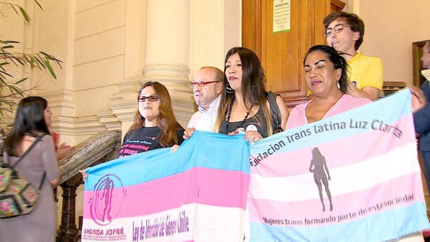 [VIDEO] División en Chile Vamos por Ley de Identidad de Género
