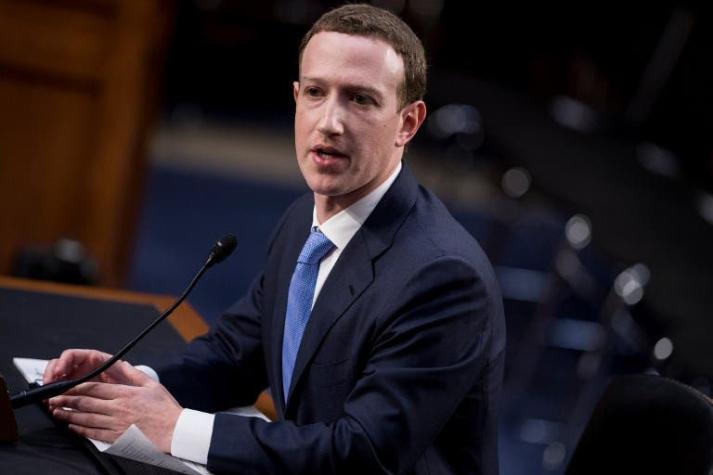 [VIDEO] Los dos momentos más incómodos que vivió Mark Zuckerberg ante el Congreso