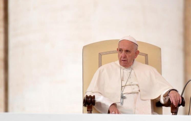 [VIDEO] Papa Francisco reconoce "graves errores de valoración" en caso Barros y pide perdón