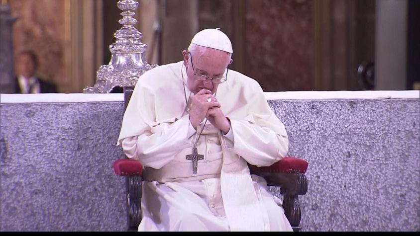 [VIDEO] Papa pide perdón por trato a víctimas de casos de abuso sexual