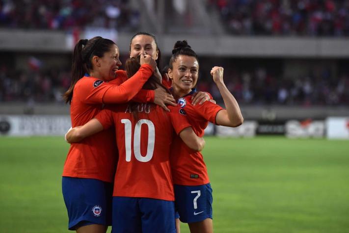 Chile golea a Perú y clasifica invicta a siguiente fase de Copa América femenina