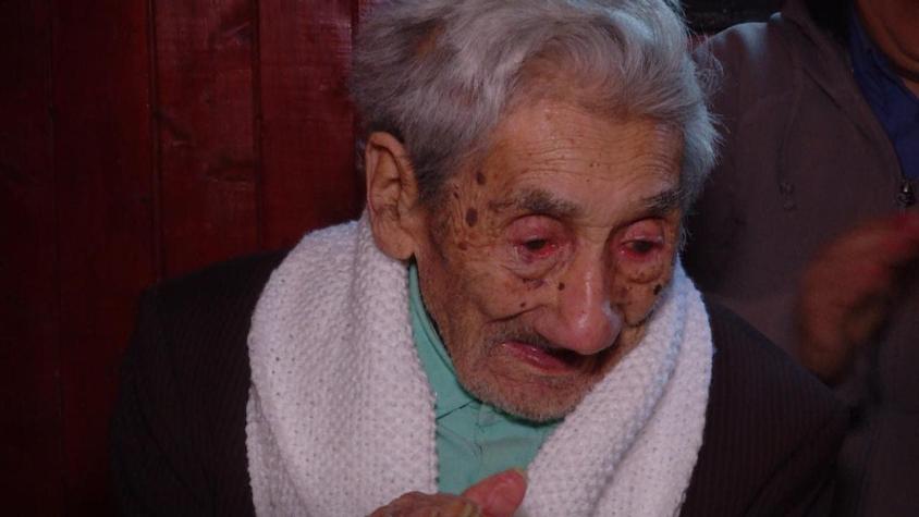 Mal pronóstico para Celino Villanueva, el hombre más longevo de Chile: Le dan 48 horas de vida