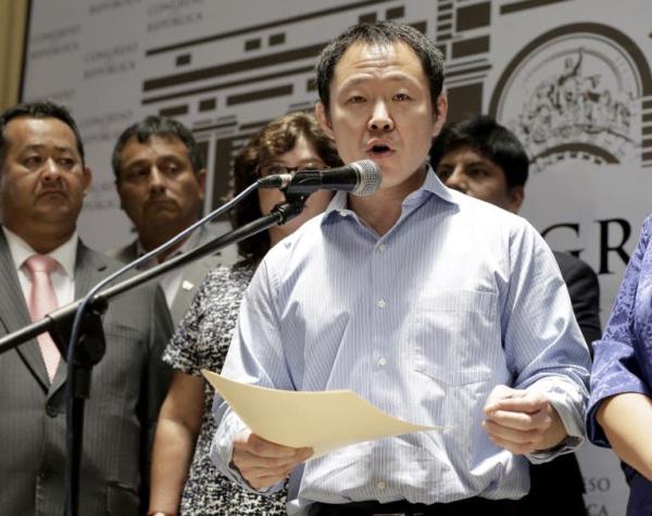 [VIDEO] Kenji Fujimori declara ante fiscal en caso contra su hermana Keiko