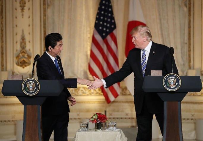 Trump dice que espera ver a las dos Coreas vivir "juntas" y "en paz"