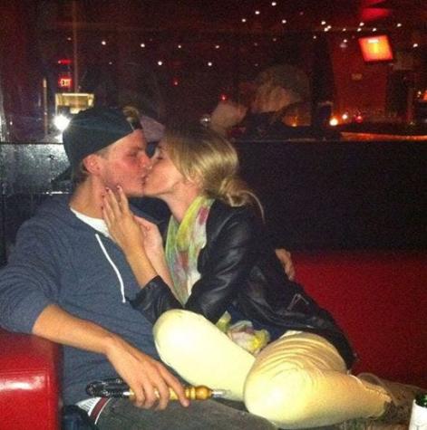 Ex novia de Avicii fue catalogada como "oportunista" tras publicar imágenes de su historia de amor