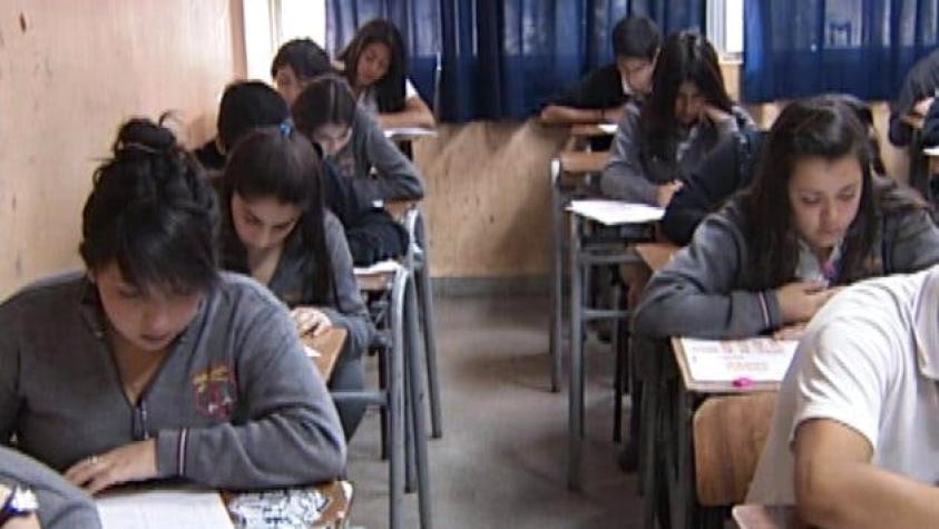 Superintendencia de Educación fiscalizará que colegios entreguen resultados Simce a apoderados