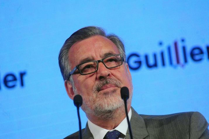 Guillier lanza nueva arremetida contra Piñera y critica nombramiento de presidente de Codelco