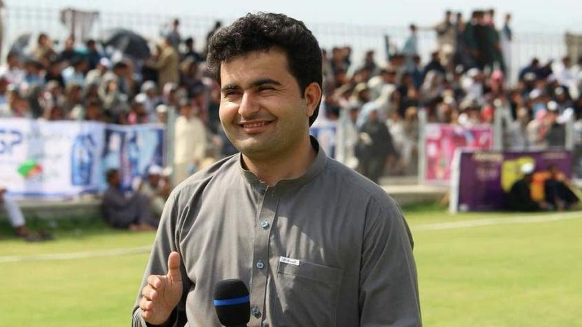 "Lleno de promesa": quién era Ahmad Shah, el joven reportero de la BBC asesinado en Afganistán