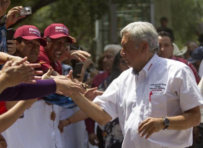 México: candidato izquierdista López Obrador se desmarca de Venezuela